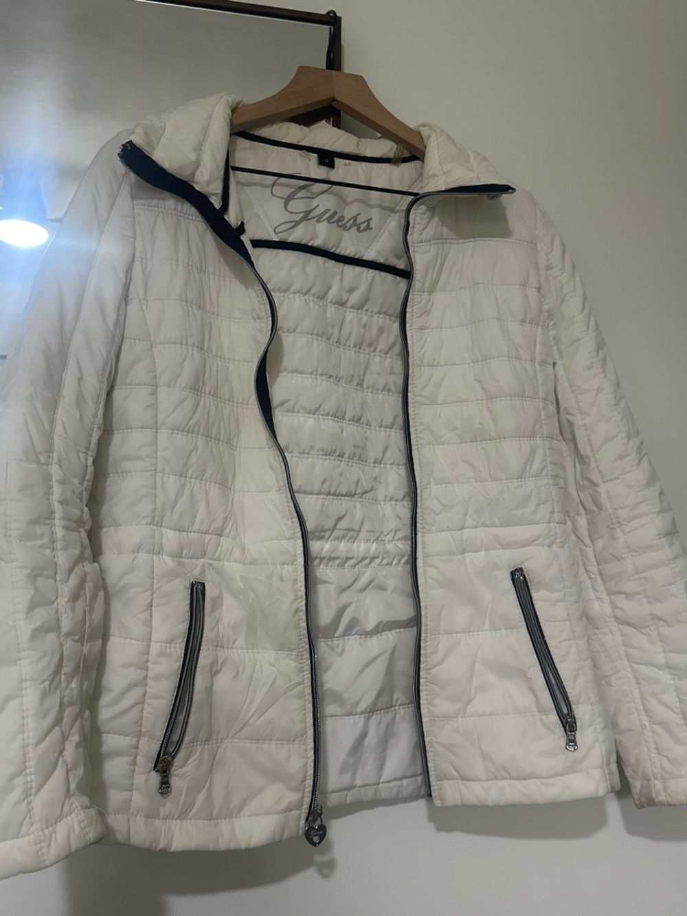 Guess Women's White Lightweight Quilted  Puff Jacket